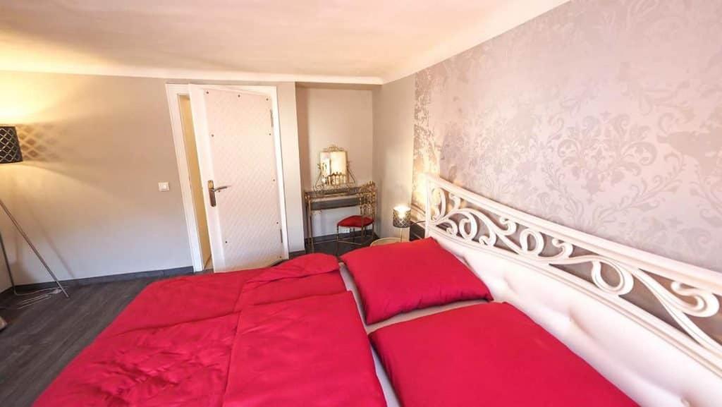Haus8 - Dein Genussferienhaus Mettlach Exteriör bild